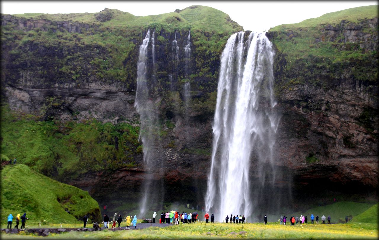 Рождённая вулканами ч.2 — остров Хеймаэй и ледяное чудо Вик, Исландия