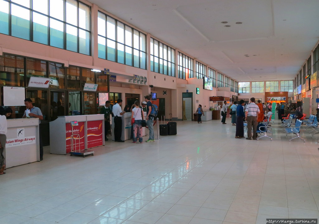 Аэропорт Ньянг-У в Багане