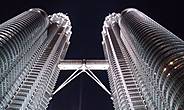 Знаменитые башни-близнецы — Petronas Towers