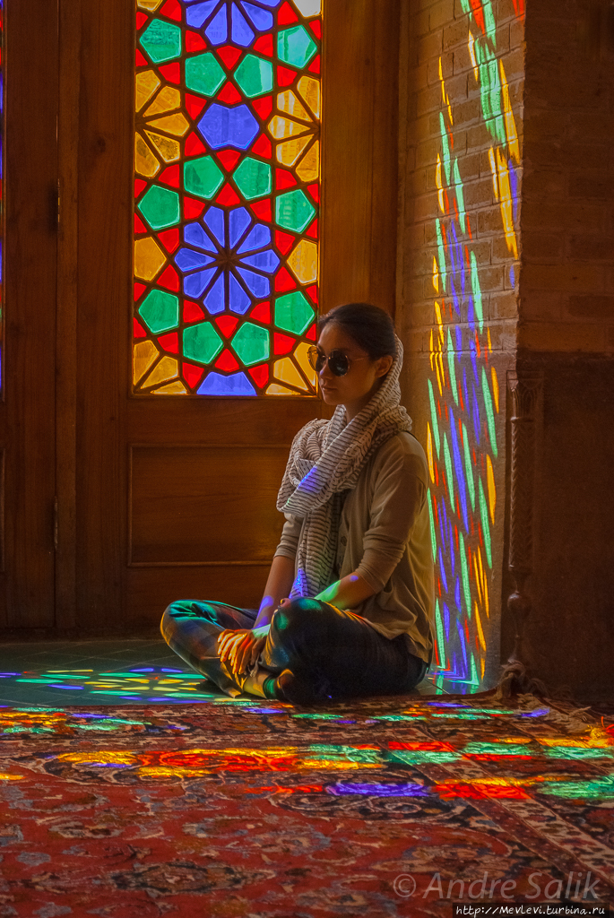 Иран. Шираз. Мечеть Насир аль-Мульк Шираз, Иран Иран. Шираз. Мечеть Насир аль-Мульк Шираз, Иран