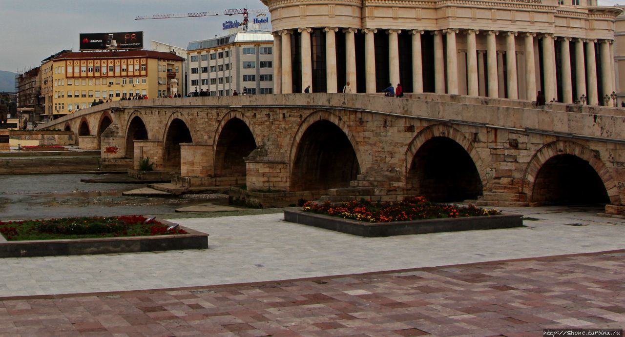 Каменный мост / Stone Bridge