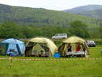 Палатки  организаторов  мероприятия.