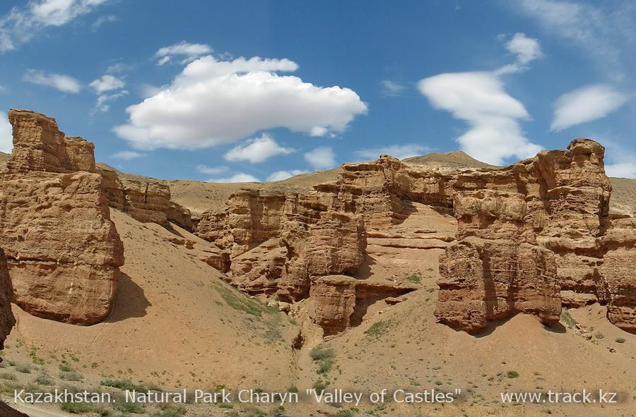 долина замков Чарынского каньона Чарынский Каньон Национальный Парк, Казахстан