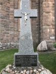 Крест в память Антония Тура, который свою жизнь посвятил заложению и строительству Рубежевичского костёла. 

Умер в 1907 году.