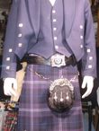 Знаменитый традиционный шотландский мужской наряд в Эдинбурге