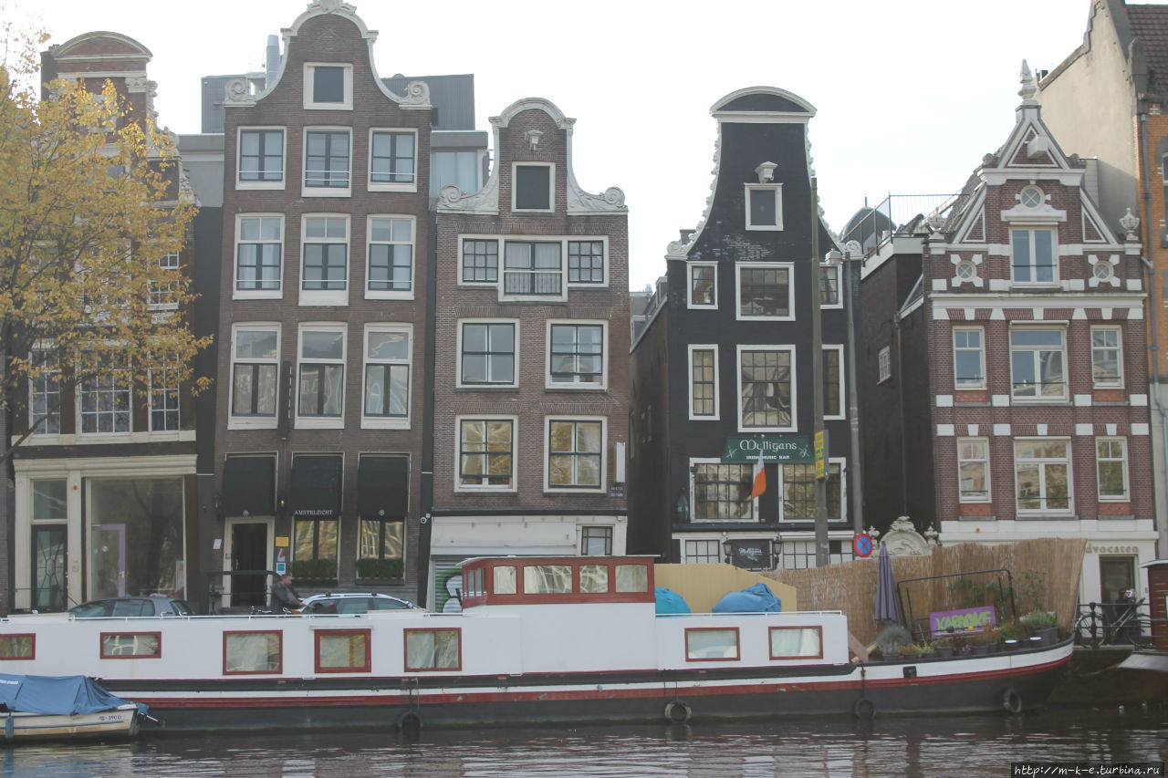 Амстердам с борта кораблика Амстердам, Нидерланды
