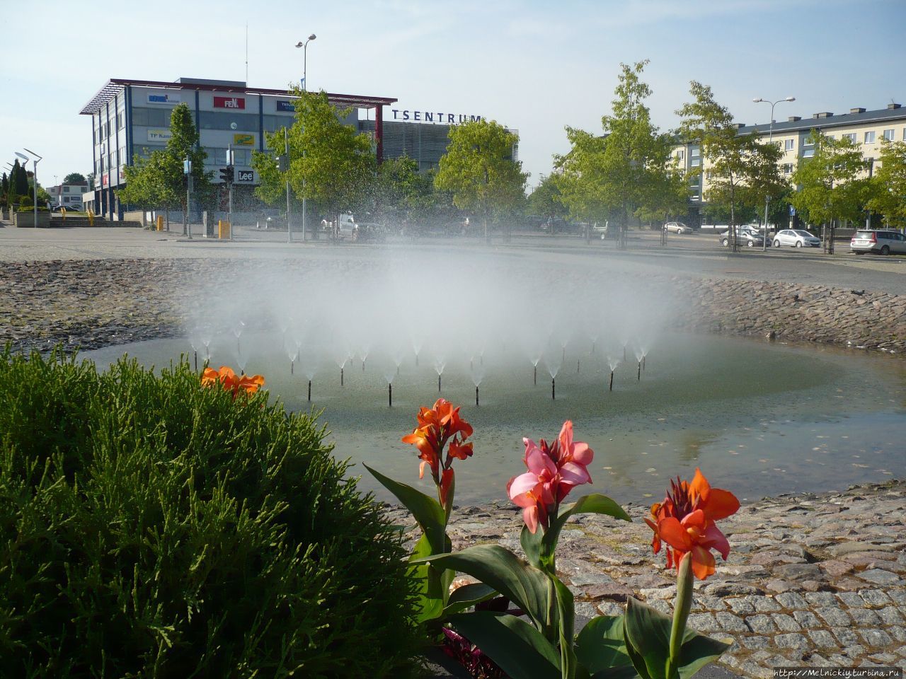 Площадь Туру Раквере, Эстония