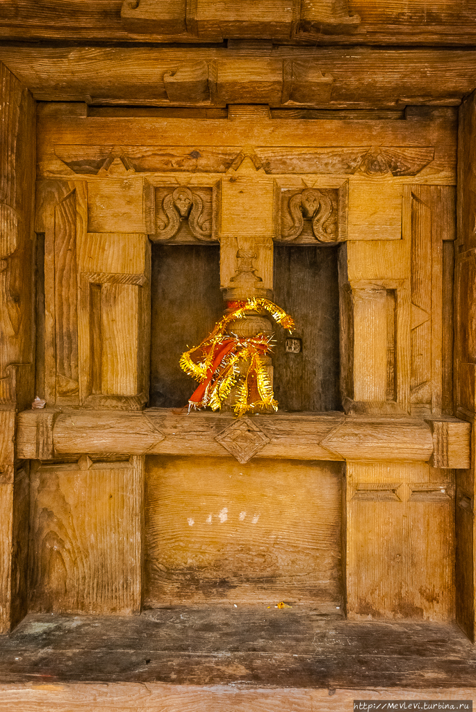 Храм Хадимбы Манали, Индия