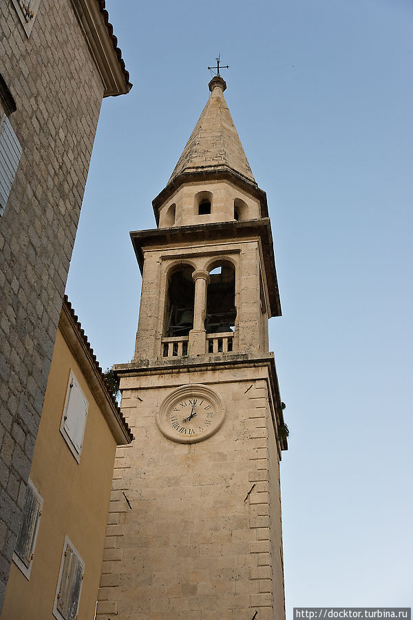 Колокольня церкви Святого Иоанна Будва, Черногория