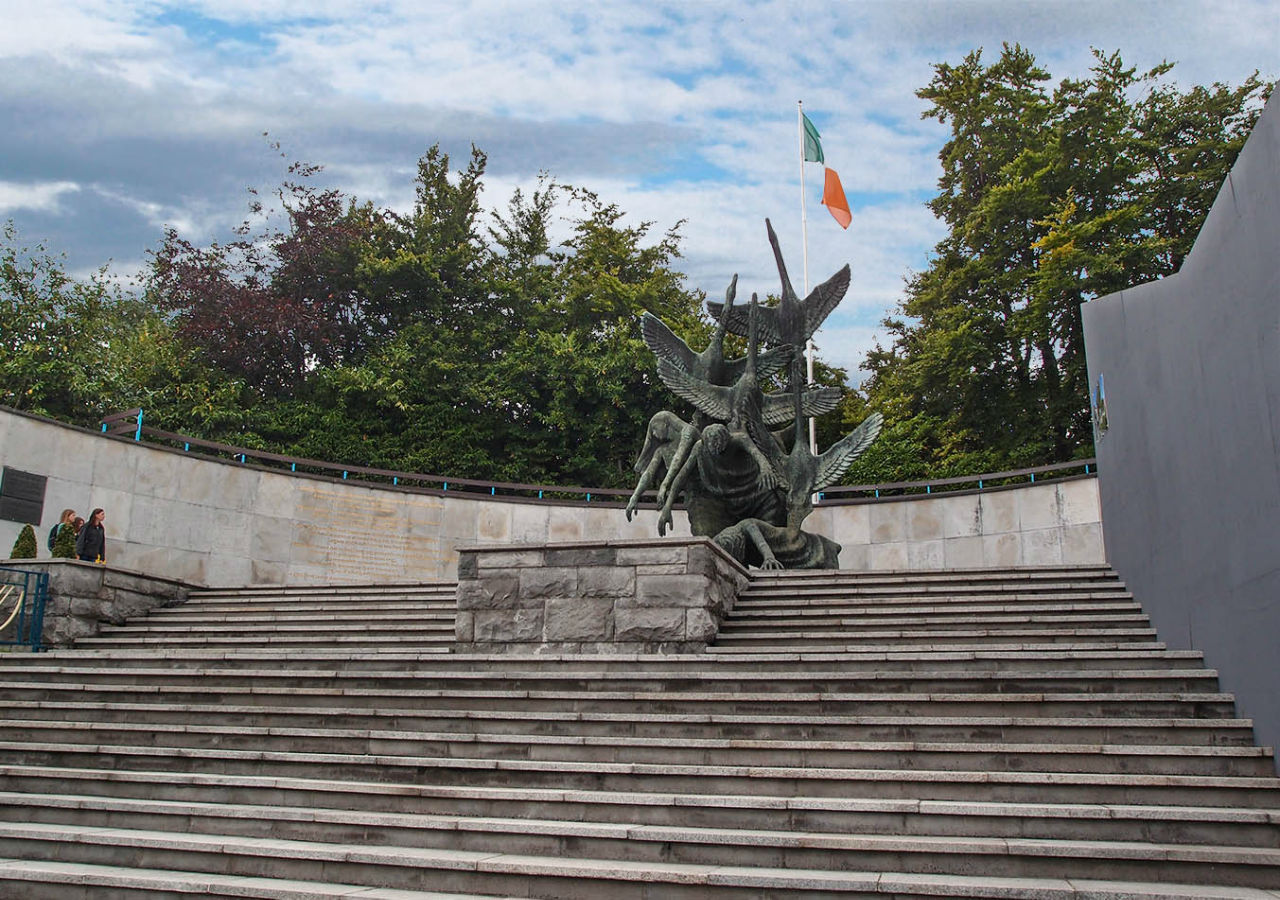 Воспоминания и мифы Дублин, Ирландия Воспоминания и мифы Дублин, Ирландия