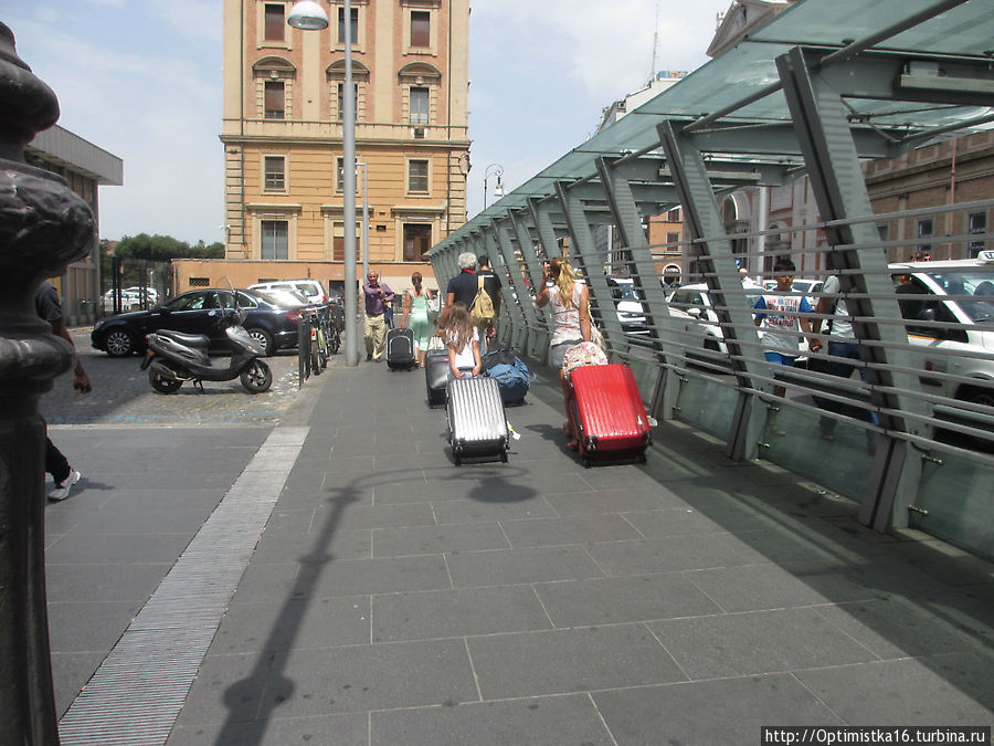 Вокзал Термини — главный железнодорожный вокзал Рима Рим, Италия