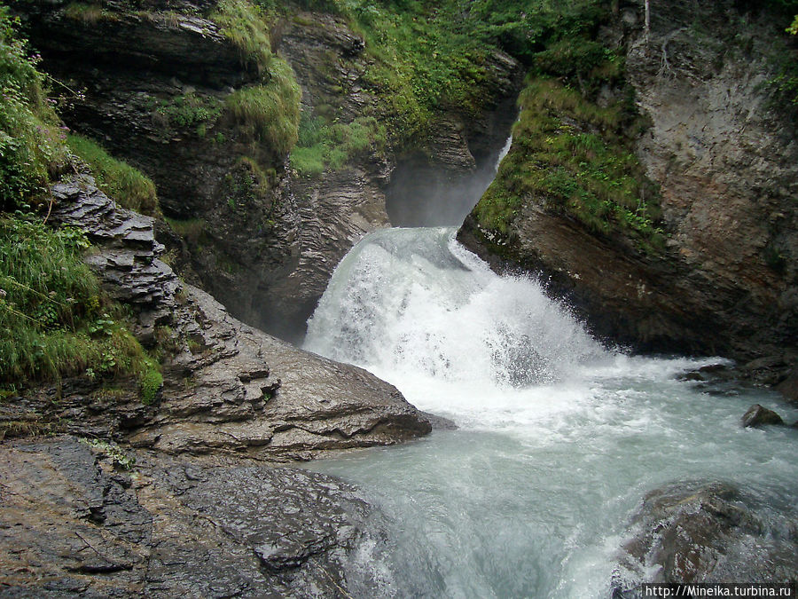 Рейхенбахский водопад Майринген, Швейцария