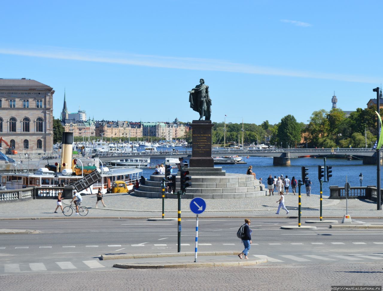Памятник королю Густаву III Стокгольм, Швеция
