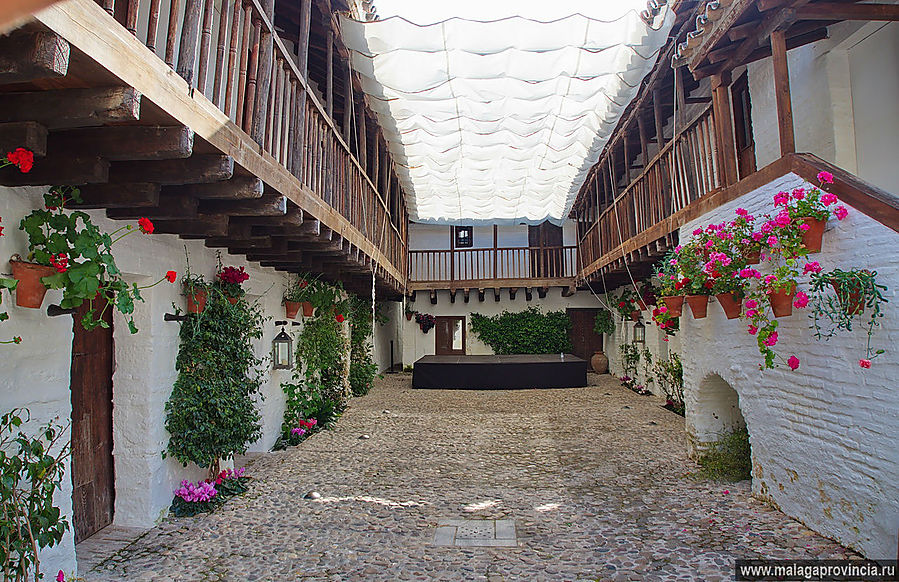 Знаменитые внутренние дворики Кордобы. Patios de Córdoba Кордова, Испания