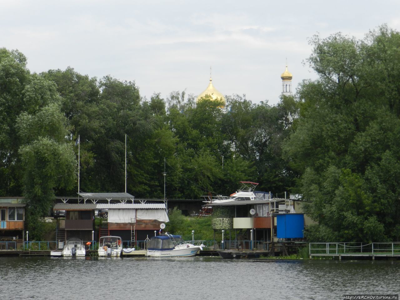 Круиз по Москва-реке в Николо-Угрешский монастырь Дзержинский, Россия Круиз по Москва-реке в Николо-Угрешский монастырь Дзержинский, Россия