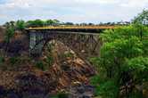 Мост, ведущий из Зимбабве в Замбию