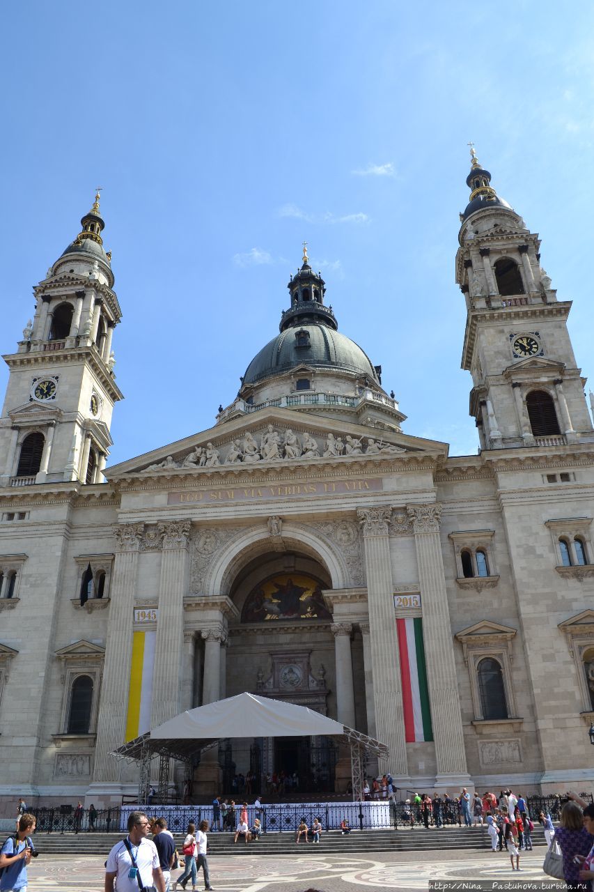 Гуляя по Пешту. От Парламента до площади Вёрешмарти Будапешт, Венгрия Гуляя по Пешту. От Парламента до площади Вёрешмарти Будапешт, Венгрия