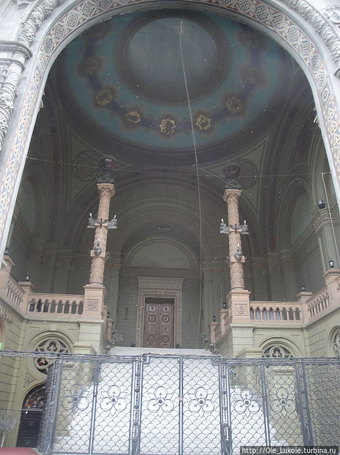 Здание филармонии — Тадж-Махал по-одесски Одесса, Украина Здание филармонии — Тадж-Махал по-одесски Одесса, Украина