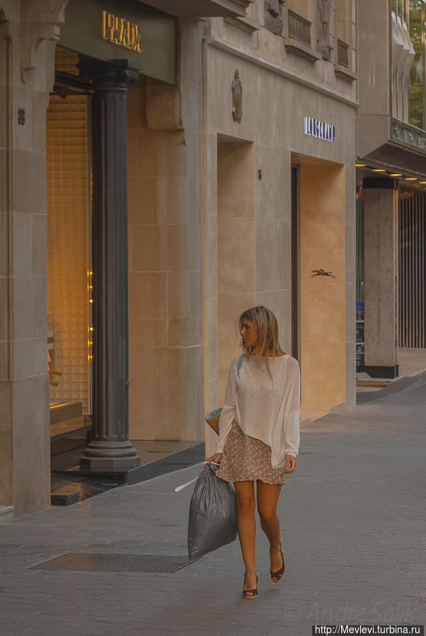 Летняя Барселона Барселона, Испания Летняя Барселона Барселона, Испания