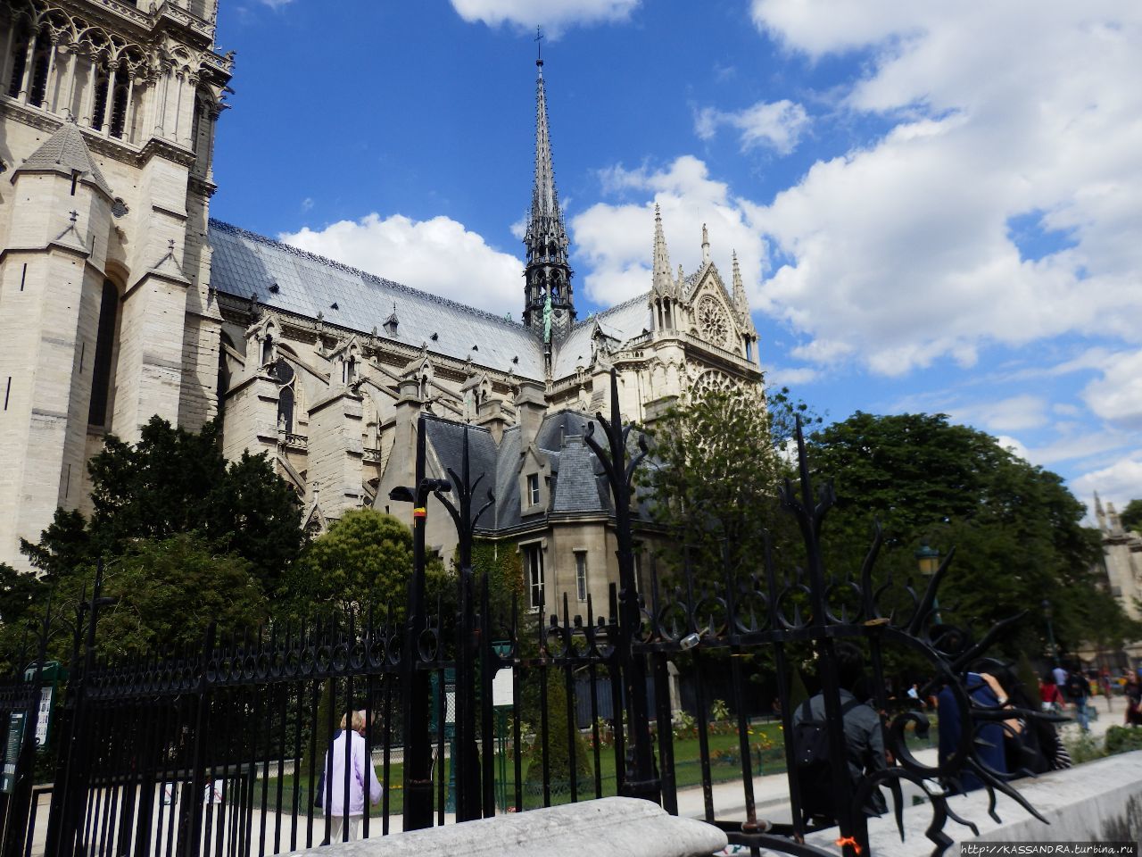 Церковь Сен-Жюльен-ле-Повр Париж, Франция