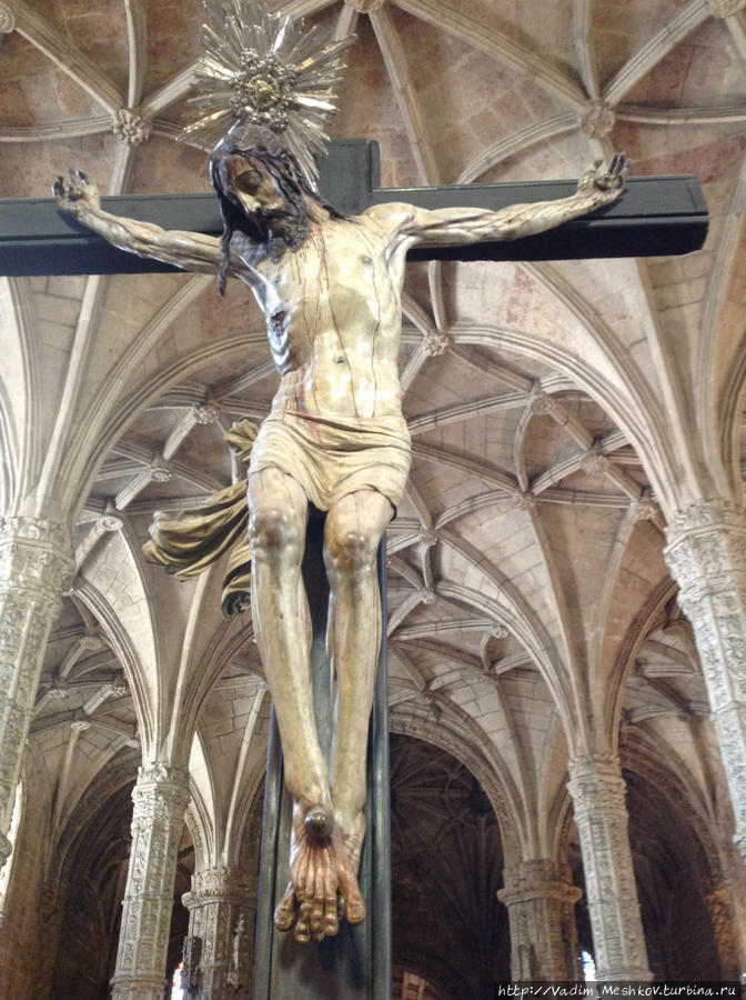 Внутри монастыря Жеронимуш. Лиссабон, Португалия