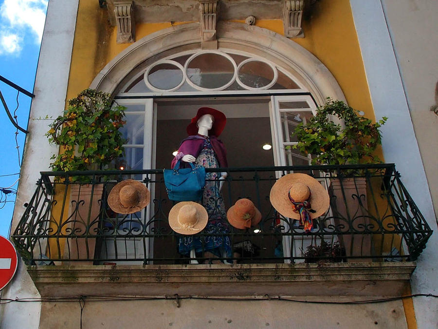 Занятно оформленный балкон Синтра, Португалия