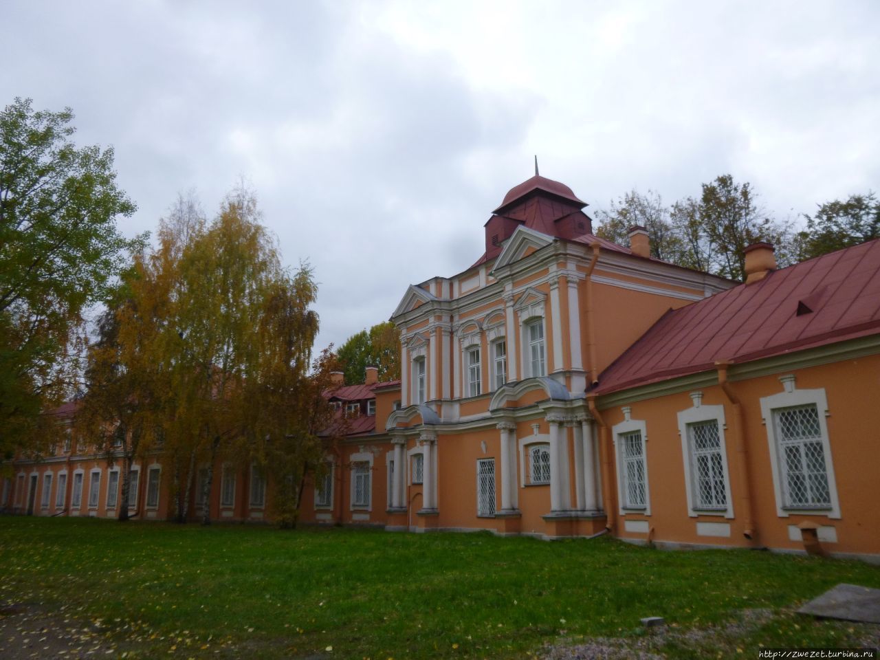 По каналу-труженнику Санкт-Петербург, Россия