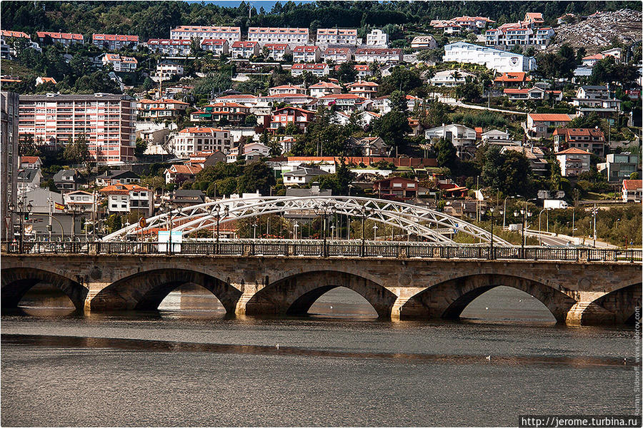 Мост в Понтеведра (Pontevedra). Испания. Понтеведра, Испания