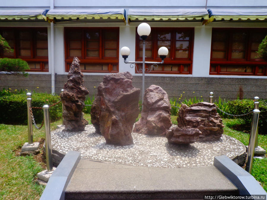 Музей геологии Бандунг, Индонезия