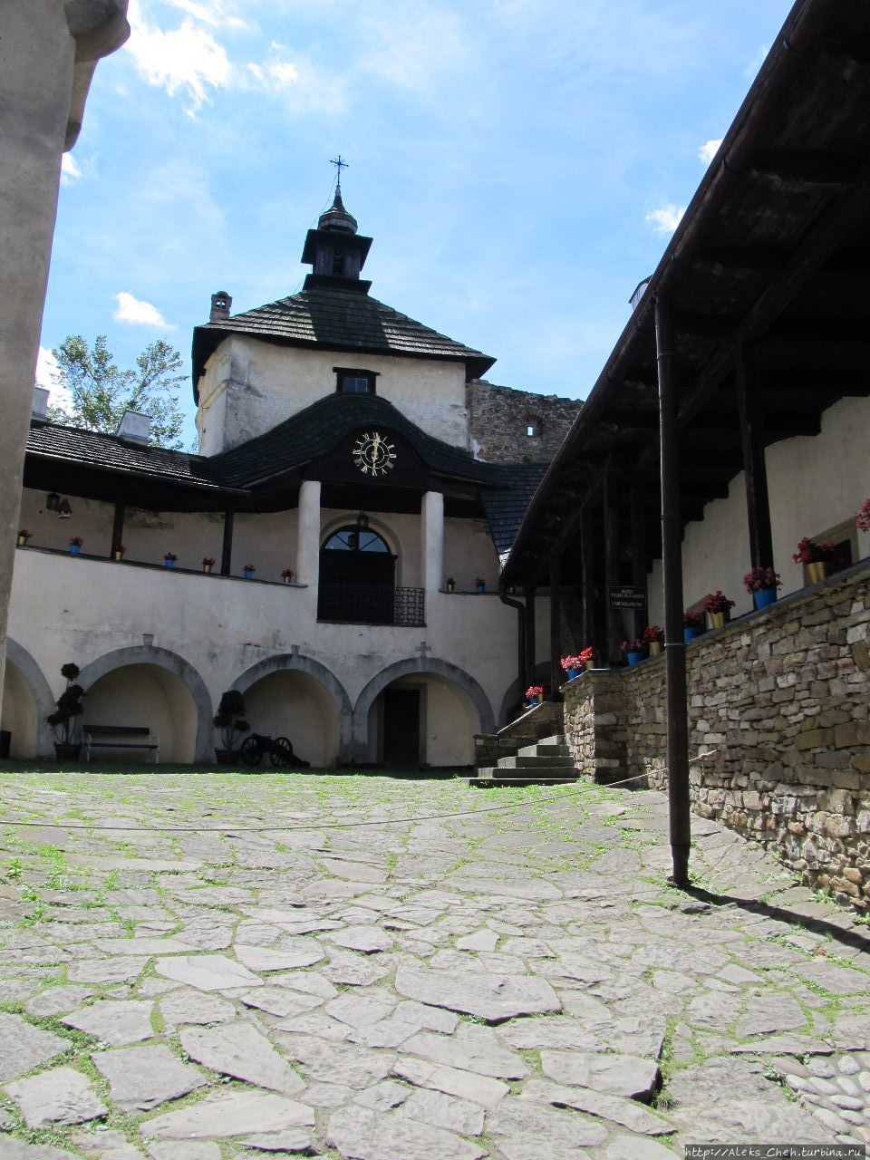 Замок Дунаец в Неджице —  средневековый страж границы Малопольское воеводство, Польша