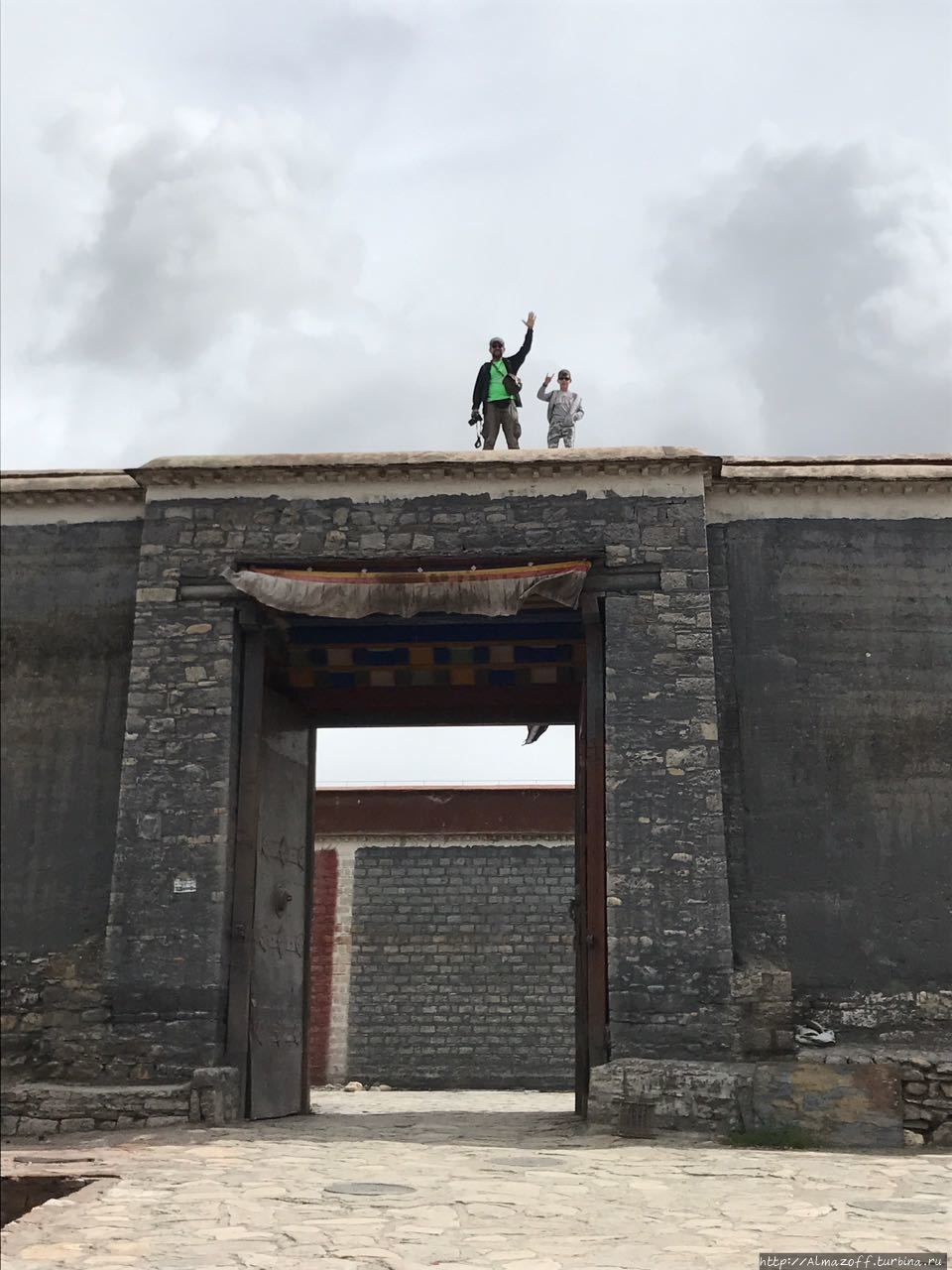 Монастырь Сакья Сакья, Китай