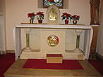 Боковая часовня предназначена для более уединенной молитвы. Позади скинии — окно с витражом, подаренное Собору Джозефом Наттгенсом в 1998 году. На витраже изображена Последняя Вечеря, распятие и воскресение. Кроме того, в этой часовне находится гробница Лео Паркера, епископа Нортгемптона с 1941-1967 года.