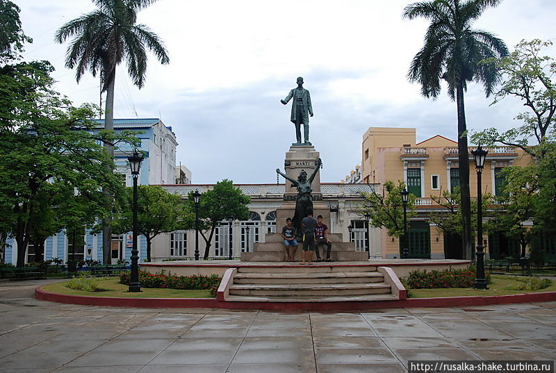 Площадь Свободы, которая гораздо старше самого города Матансас, Куба