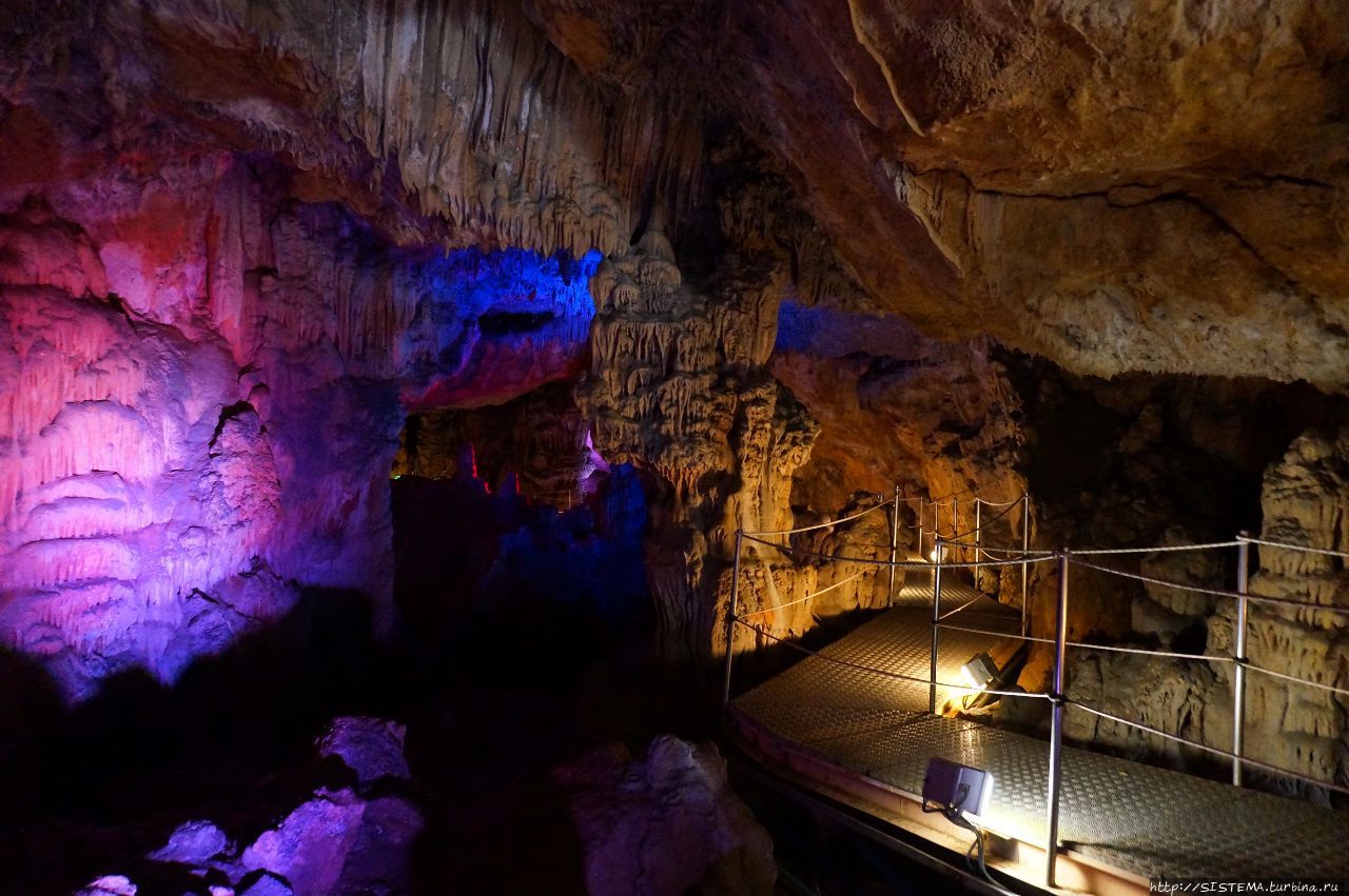Пещера Сфендони Ретимно, Греция