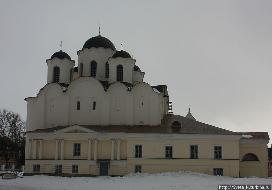 Никольский собор на Ярославовом Дворище Никольский собор на Ярославовом Дворище