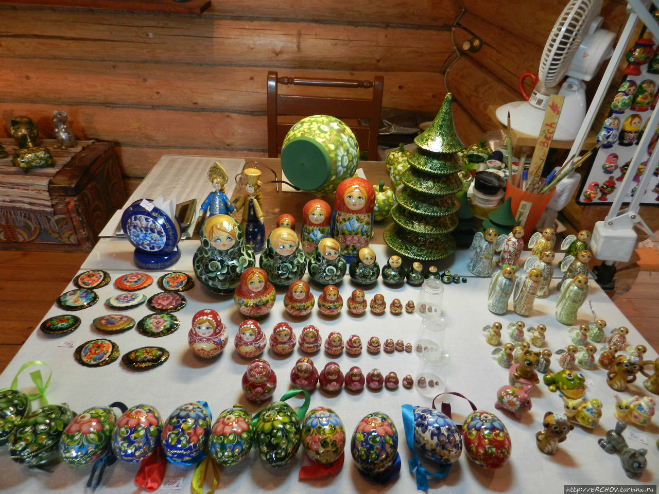 Сувенирный рынок деревни Верхние Мандроги Верхние Мандроги, Россия