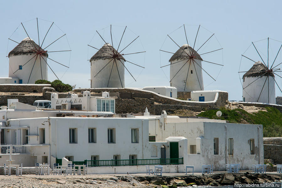 Ветряные мельницы — символ Миконоса Остров Миконос, Греция