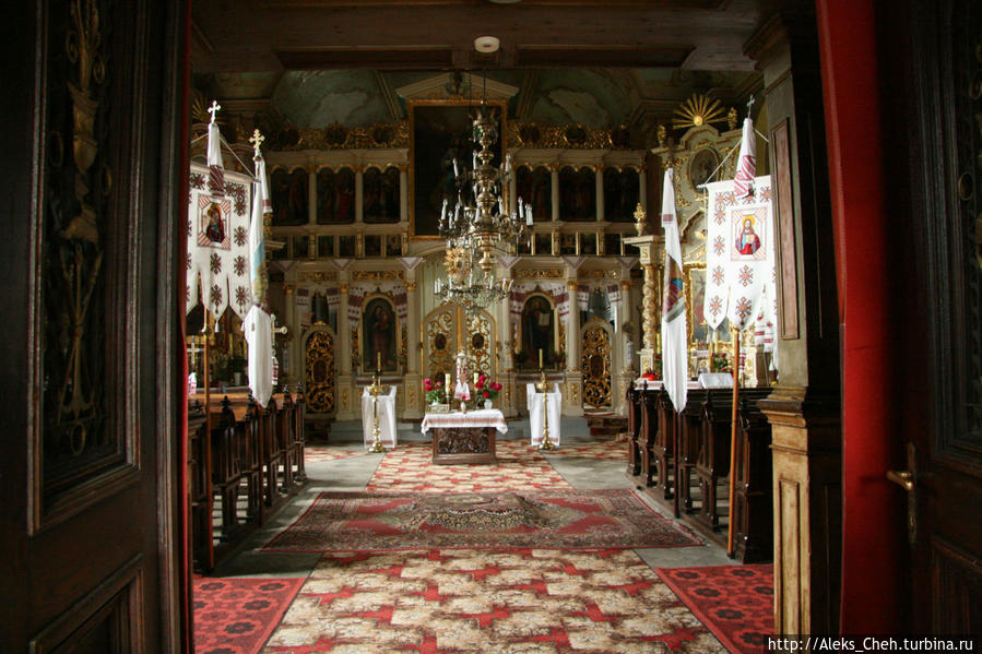 Внутреннее убранство церкви. Санок, Польша
