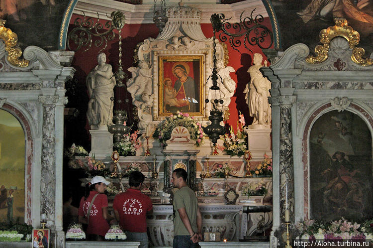 В церкви В церкви