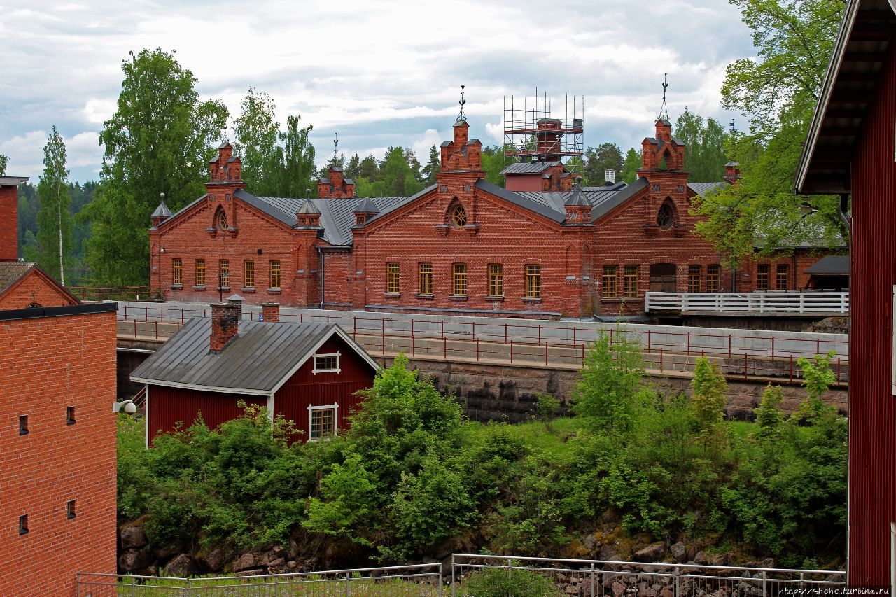 Деревоперерабатывающая фабрика в Верле Верла, Финляндия