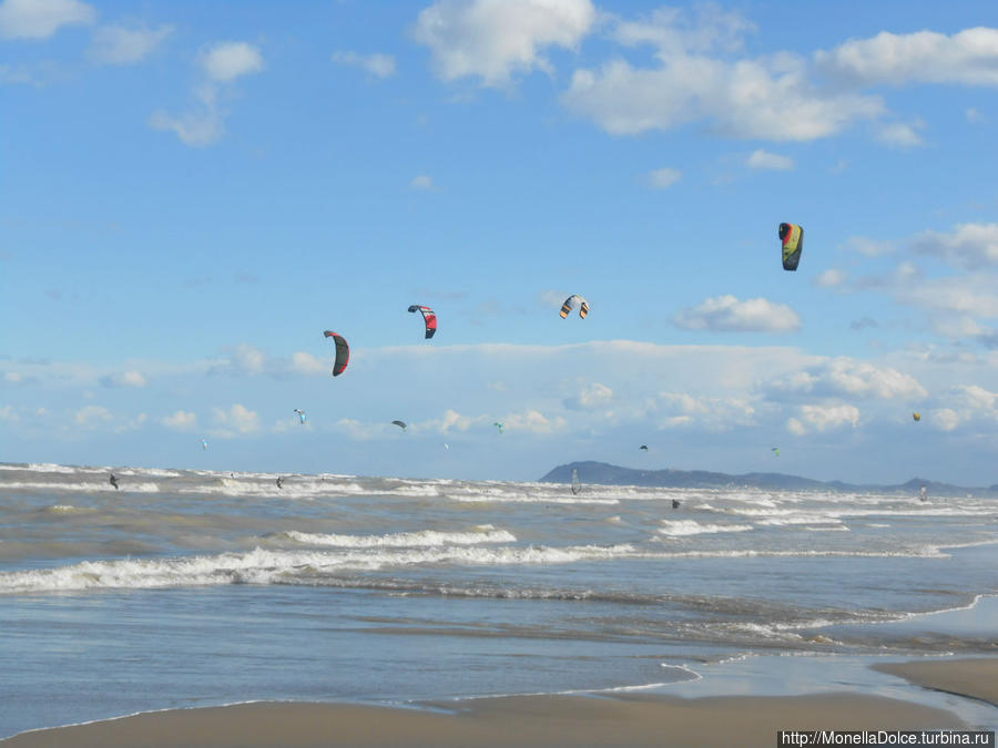 Адриатическое побережье Равенна- Римини Римини, Италия Адриатическое побережье Равенна- Римини Римини, Италия