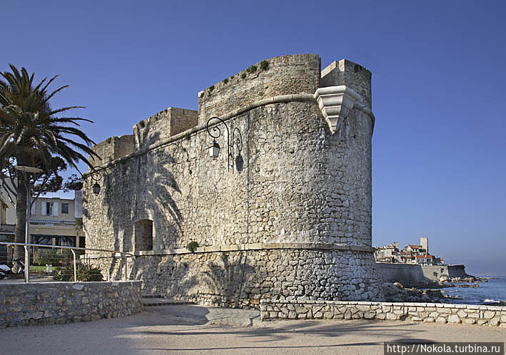 Город-крепость Антиб Антиб, Франция