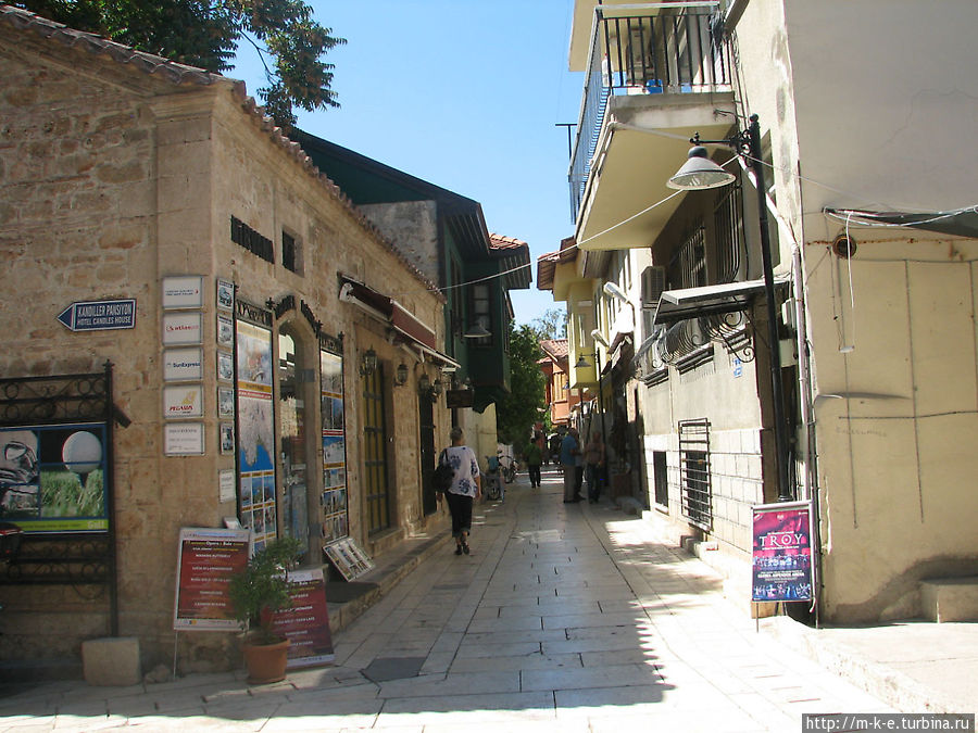 Улочки старого города Анталия, Турция