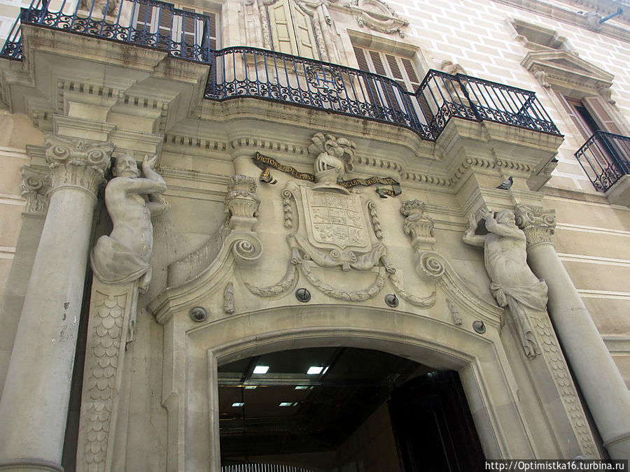 Дворец Бофаруль 1760. Сейчас здесь консерватория. Реус, Испания