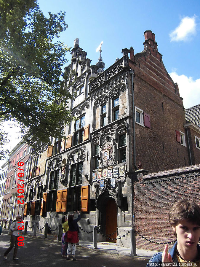 Прогулка по Делфту Делфт, Нидерланды Прогулка по Делфту Делфт, Нидерланды