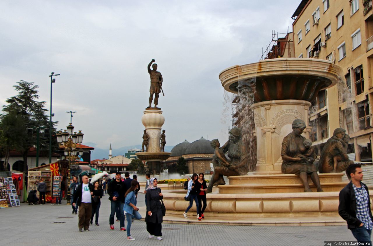 Статуя Филиппа II Македонского Скопье, Северная Македония