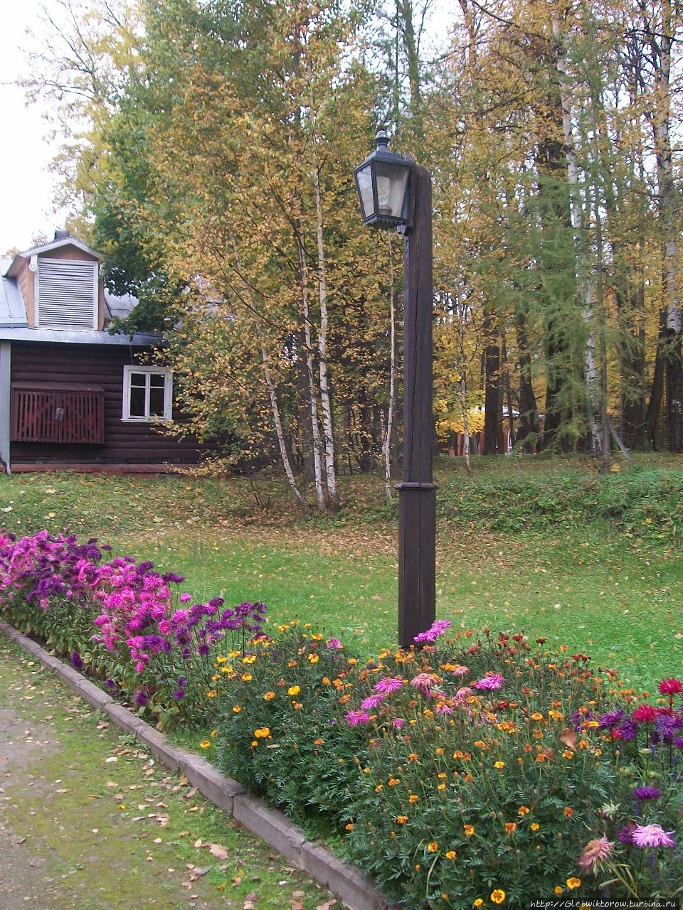 Посещение усадьбы в середине октября Мураново, Россия
