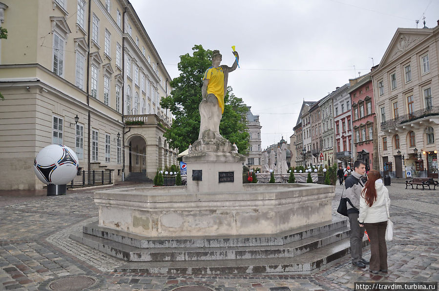 Скульптура Амфитриты Львов, Украина