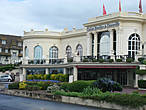 Знаменитое казино, открытое в 1912 году.