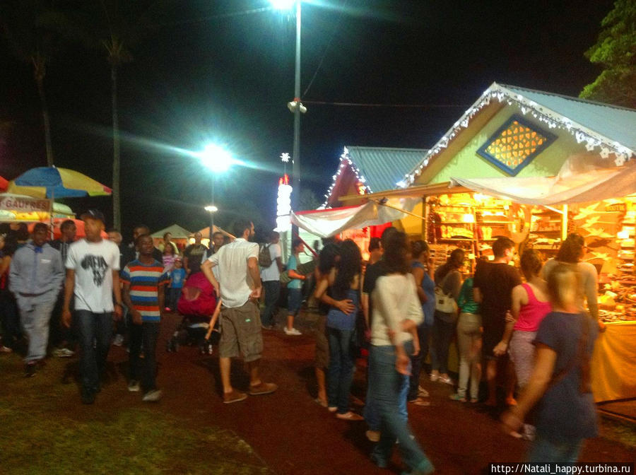 Самый главный день на острове Реюньон Сен-Дени, Реюньон Самый главный день на острове Реюньон Сен-Дени, Реюньон